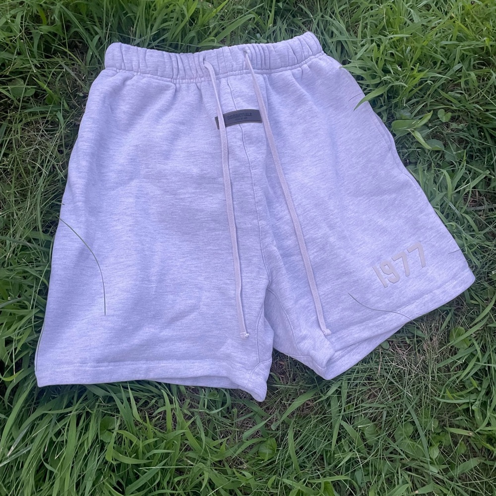 Essentials Fear of God Sweatshorts 1977 Light Oatmeal